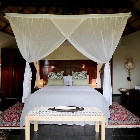 Ivory Wilderness River Rock Lodge Частный заповедник Класери Экстерьер фото