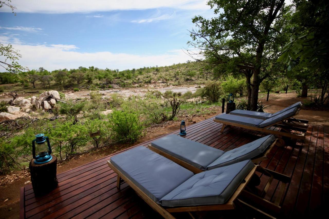 Ivory Wilderness River Rock Lodge Частный заповедник Класери Экстерьер фото